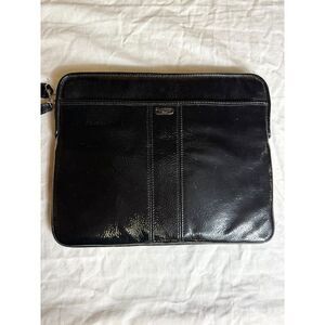 Sleek Coach Black Leather Laptop/Tablet Case – Timeless Professional Style